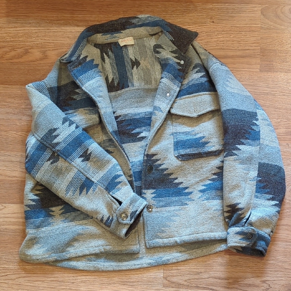 Blue And Gray Patterned Jacket - image 1